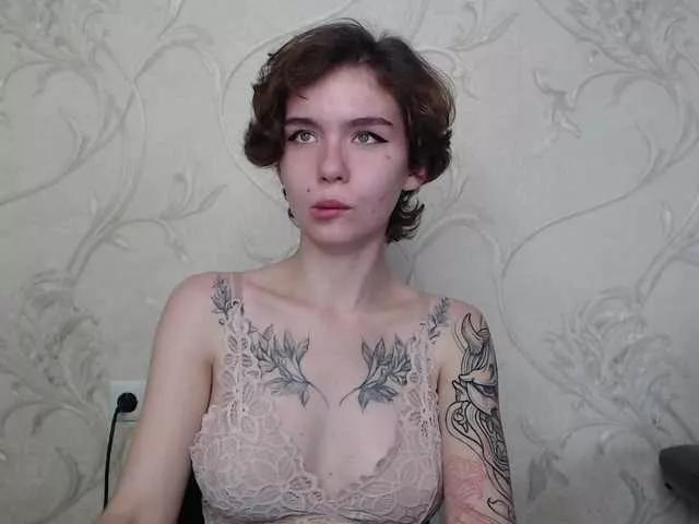 --INDICA-- on BongaCams 