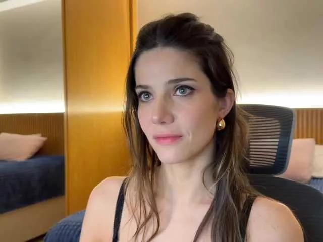 -vivilavie- on BongaCams