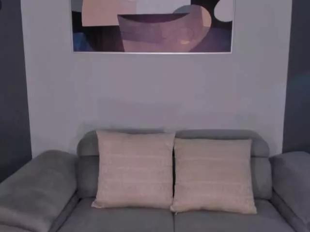 AdharaMoretti on BongaCams 