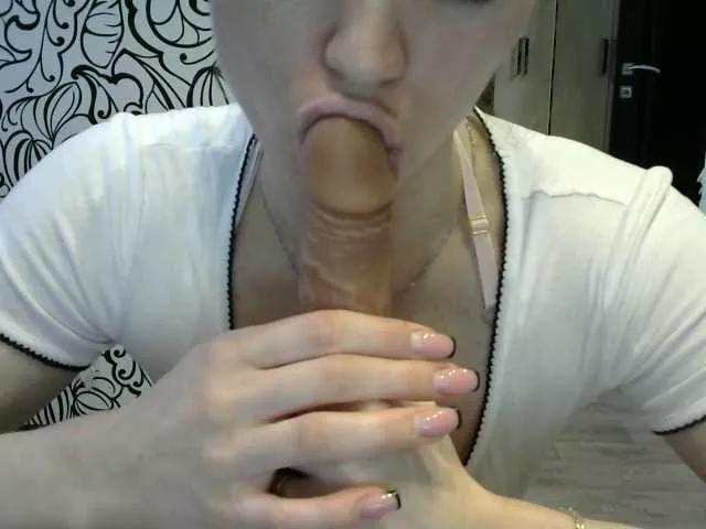 Affectionate-Fairy on BongaCams 