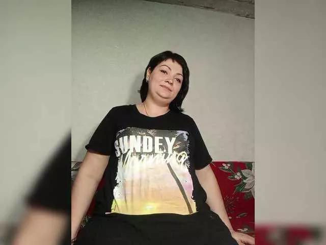 Ailin2 on BongaCams 