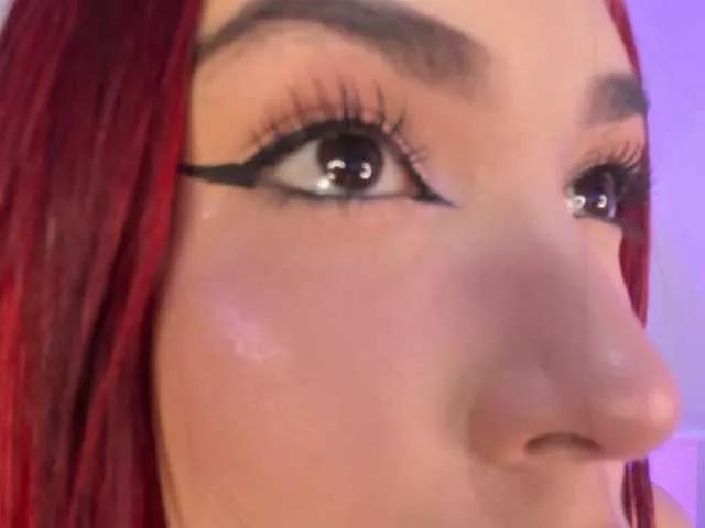 Alana-2916 on BongaCams 