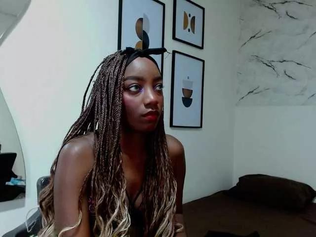 AlanaaHarrlett on BongaCams 