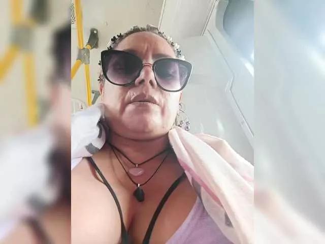 AlexaBrown12 on BongaCams