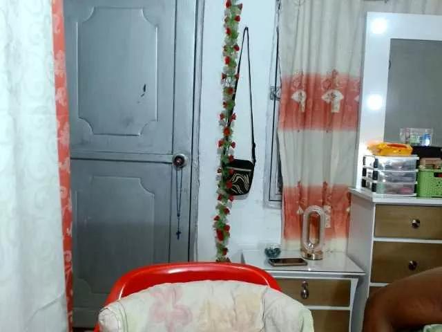 alice-pussi on BongaCams