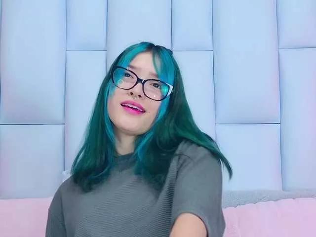 AlliciaKim on BongaCams 