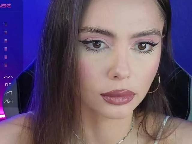 Allla on BongaCams 