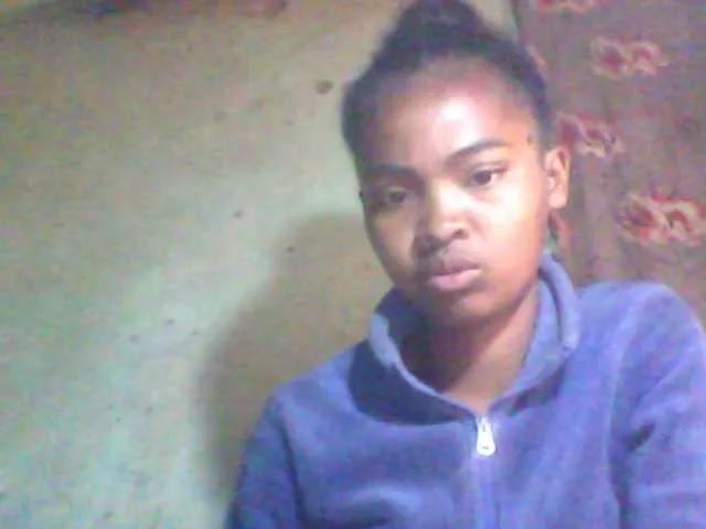 Allycha1 on BongaCams 