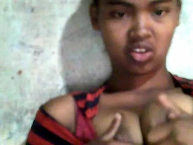 Allycha1 on BongaCams