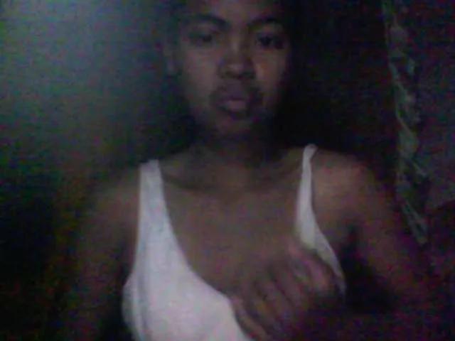 Allycha1 on BongaCams 
