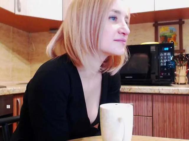 alya555 on BongaCams 