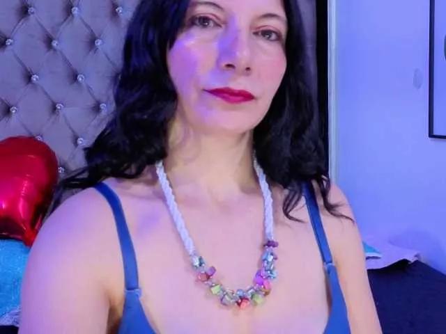 Amandagranny on BongaCams 