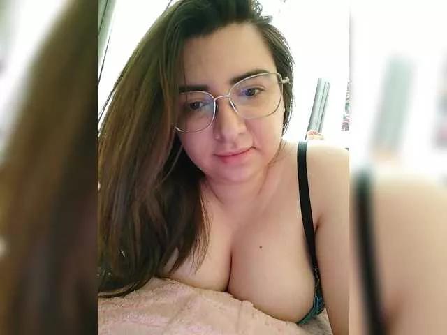 AmandaGreat on BongaCams 