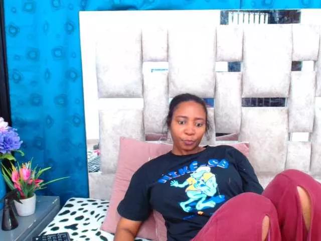 AmbarSmit on BongaCams