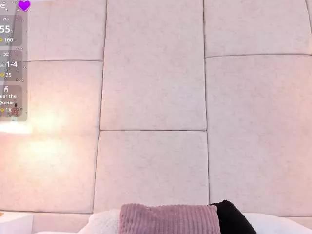 Offline amira-s on BongaCams