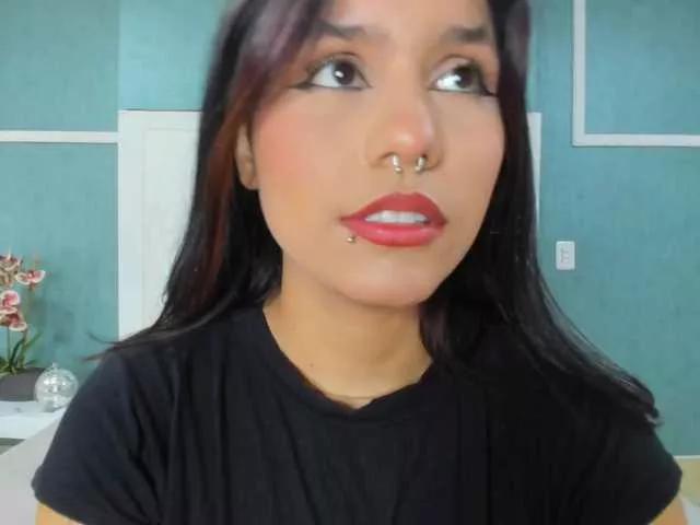 aniagomezz on BongaCams 