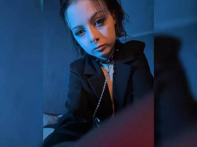 BongaCams AnmiXHot is Freechat AnmiXHot — Men who have something to offer to girl: kisses, touches, gifts