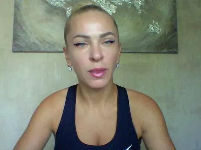 annamari1563 on BongaCams 