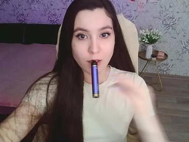 annie-fleur on BongaCams 
