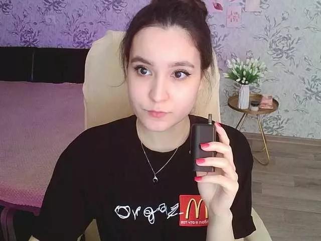 annie-fleur on BongaCams 