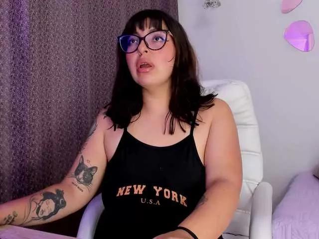 Anniie on BongaCams 
