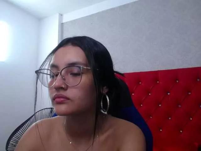 antonellasweetlittle on BongaCams