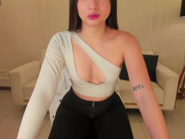 ArianaMonroe on BongaCams 