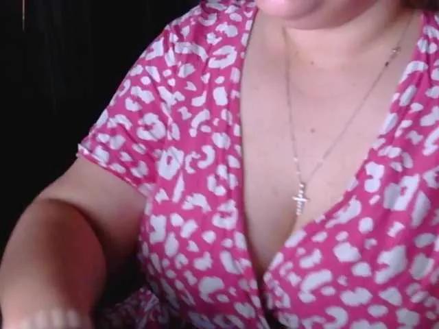 Ariannn1818 on BongaCams