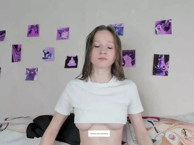 b4by-Emilia on BongaCams 
