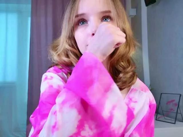 b4by-lol1 on BongaCams
