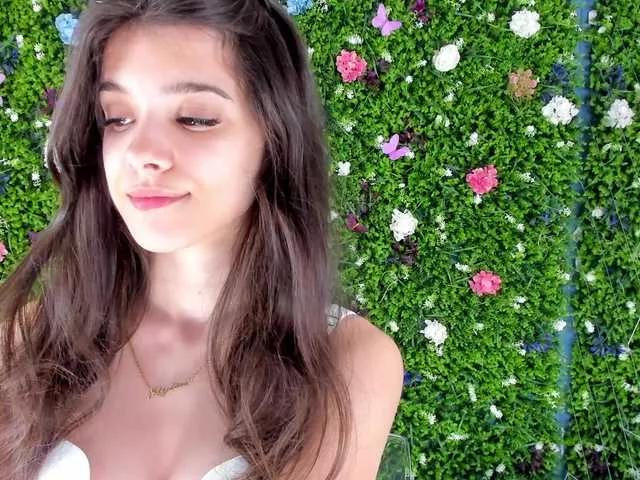 BabyAylin on BongaCams 
