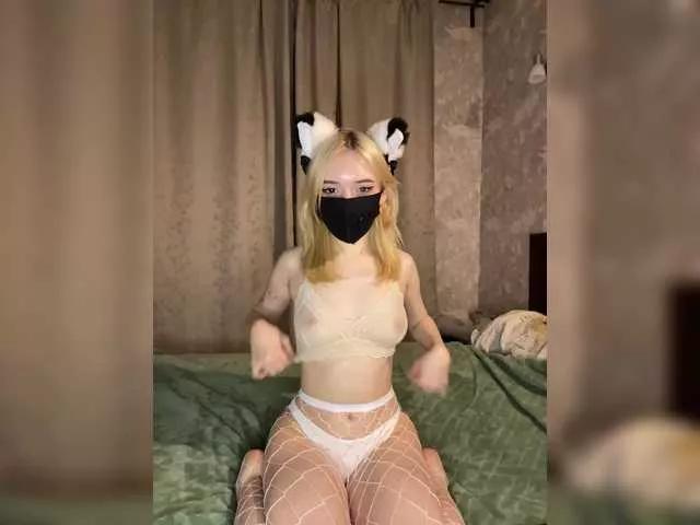 BabyRoro on BongaCams 