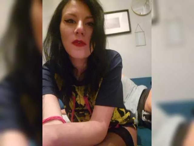 Bananawrotik on BongaCams 