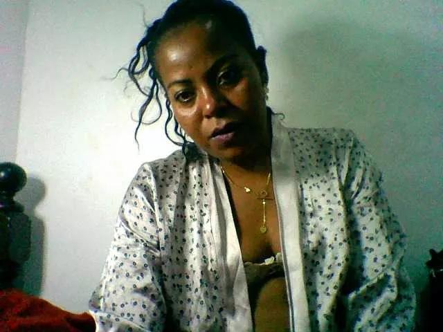 Barbie12 on BongaCams
