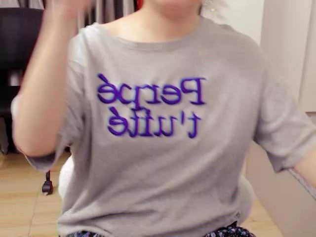Bella6868 on BongaCams 