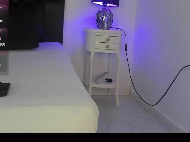 Bellajohns on BongaCams 