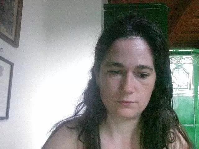 BessyExtraKiss on BongaCams 