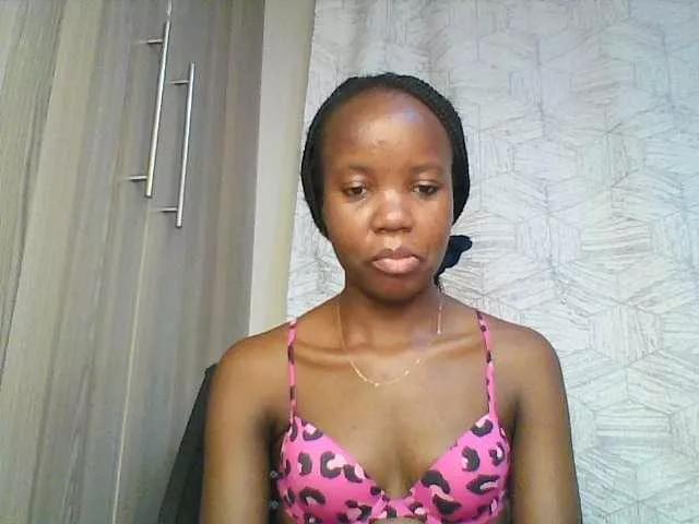 bigbaby004 on BongaCams 