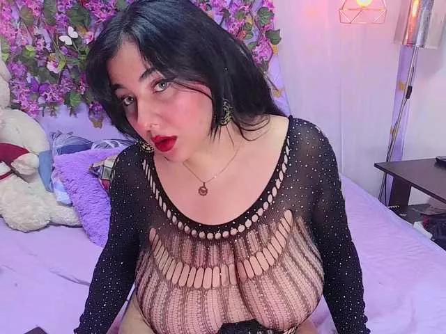 bigboobsrose1 on BongaCams 