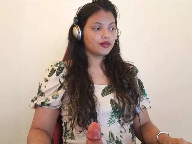 Bombonzin on BongaCams 