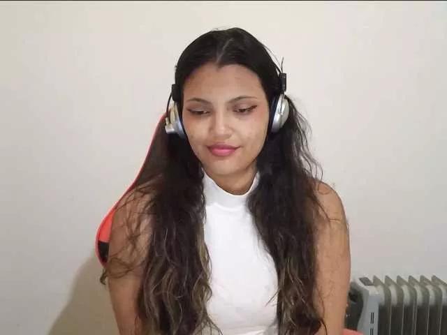 Bombonzin on BongaCams 
