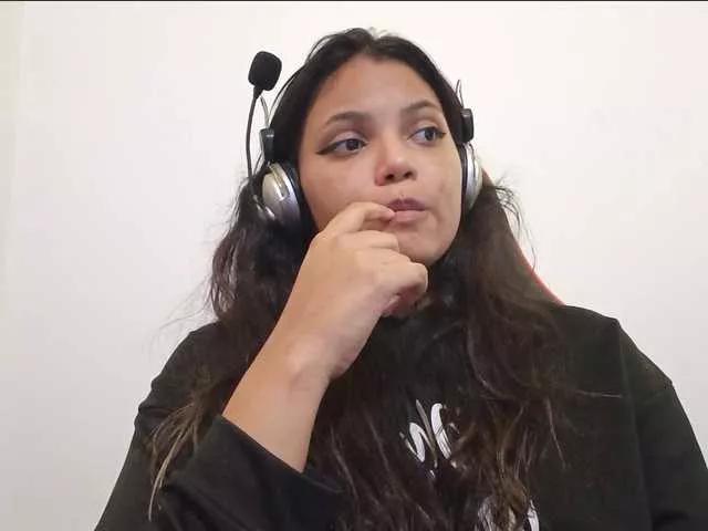 Bombonzin on BongaCams 