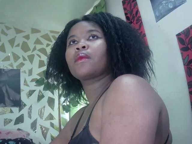 CannelleX on BongaCams 