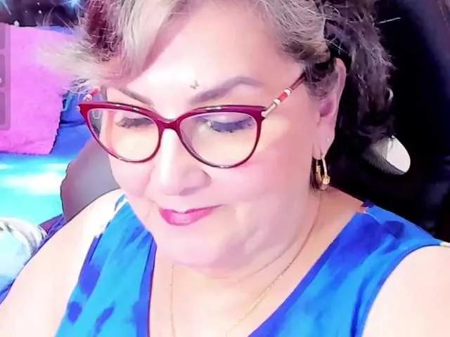 cataleya-mom on BongaCams 