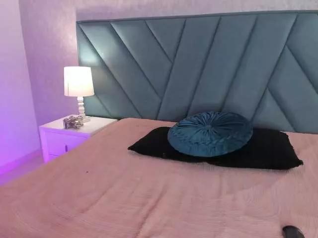 CatalinaCoopper on BongaCams 