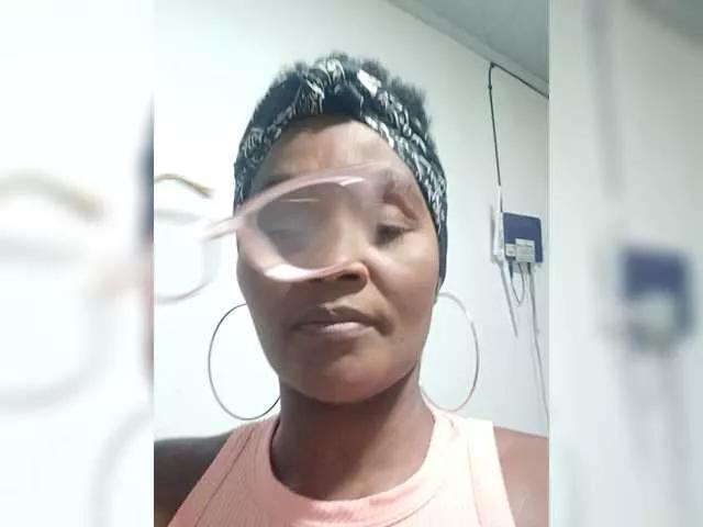 celestina on BongaCams