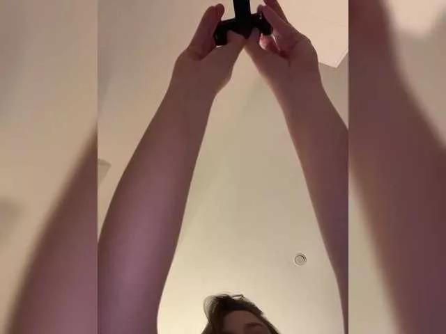 Chiculya on BongaCams 