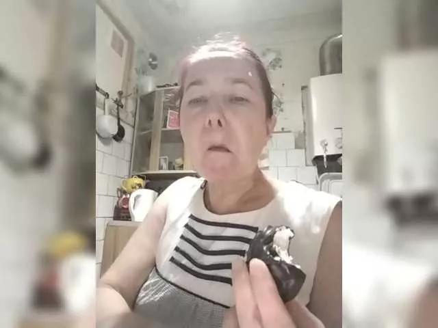 Chloe25 on BongaCams