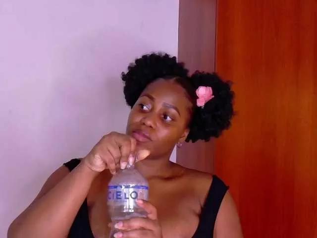 choco-dessert on BongaCams