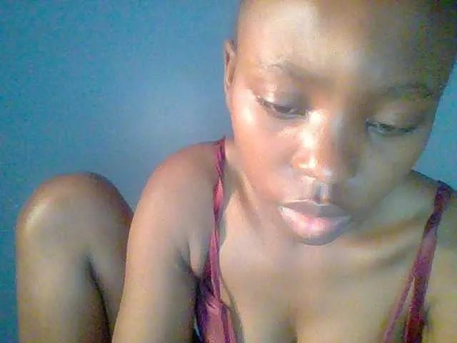 chocolate-brownie on BongaCams 